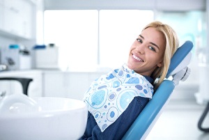 A female patient in the dentist chair